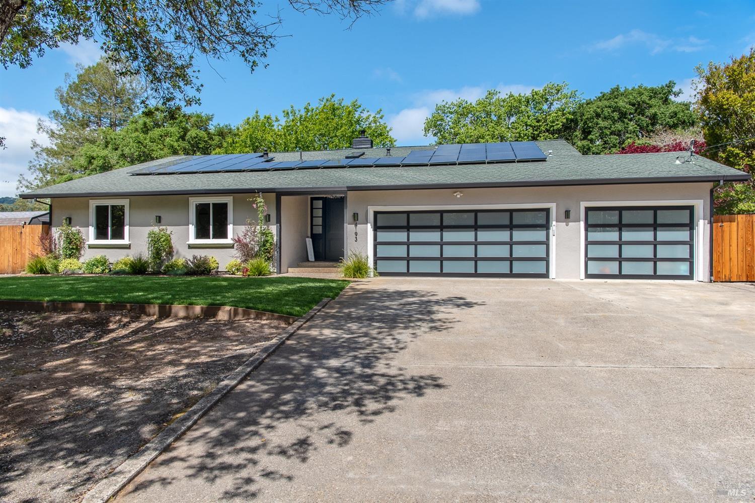 4193 Sonoma Mountain Rd