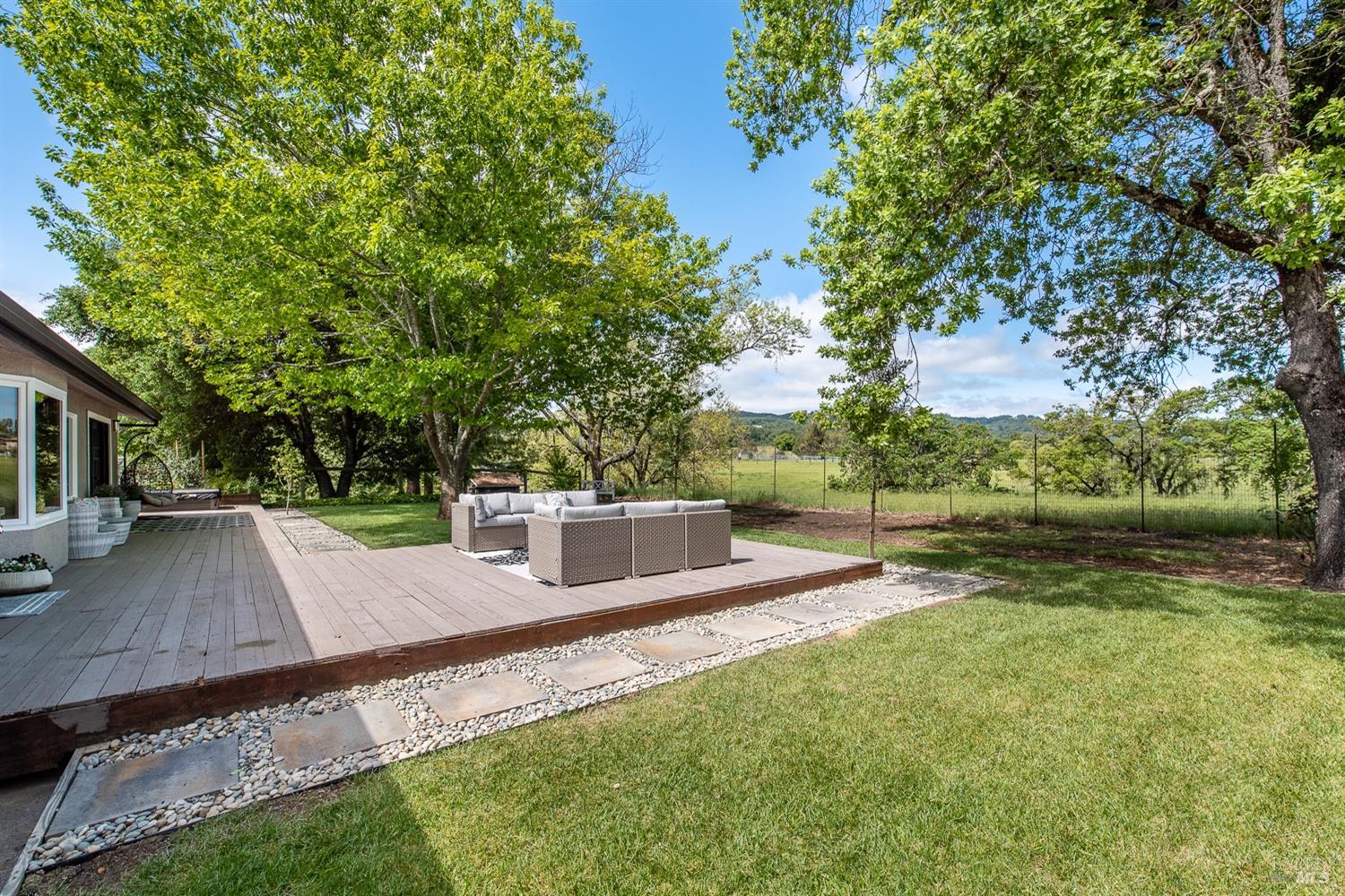 4193 Sonoma Mountain Rd