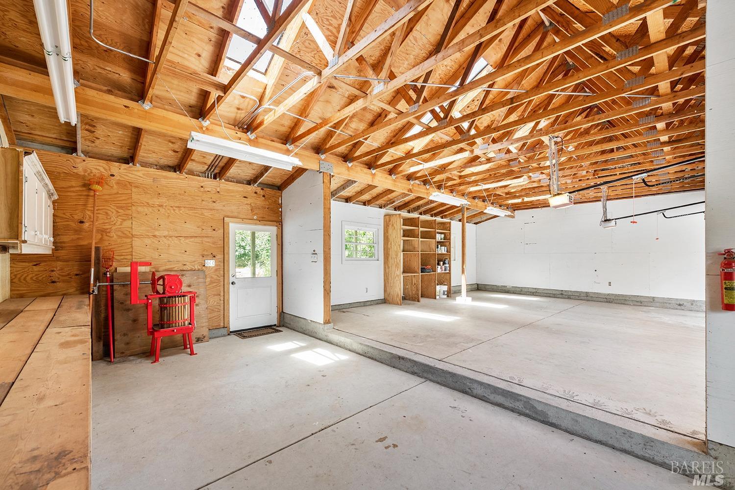 3160 Hicks Rd