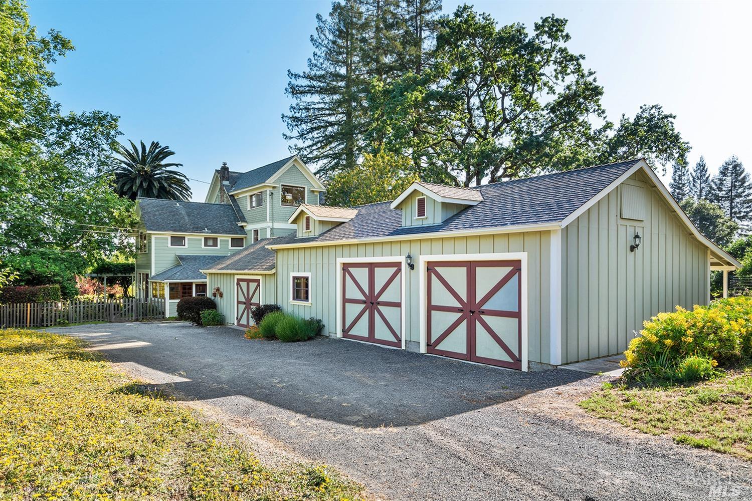 3160 Hicks Rd