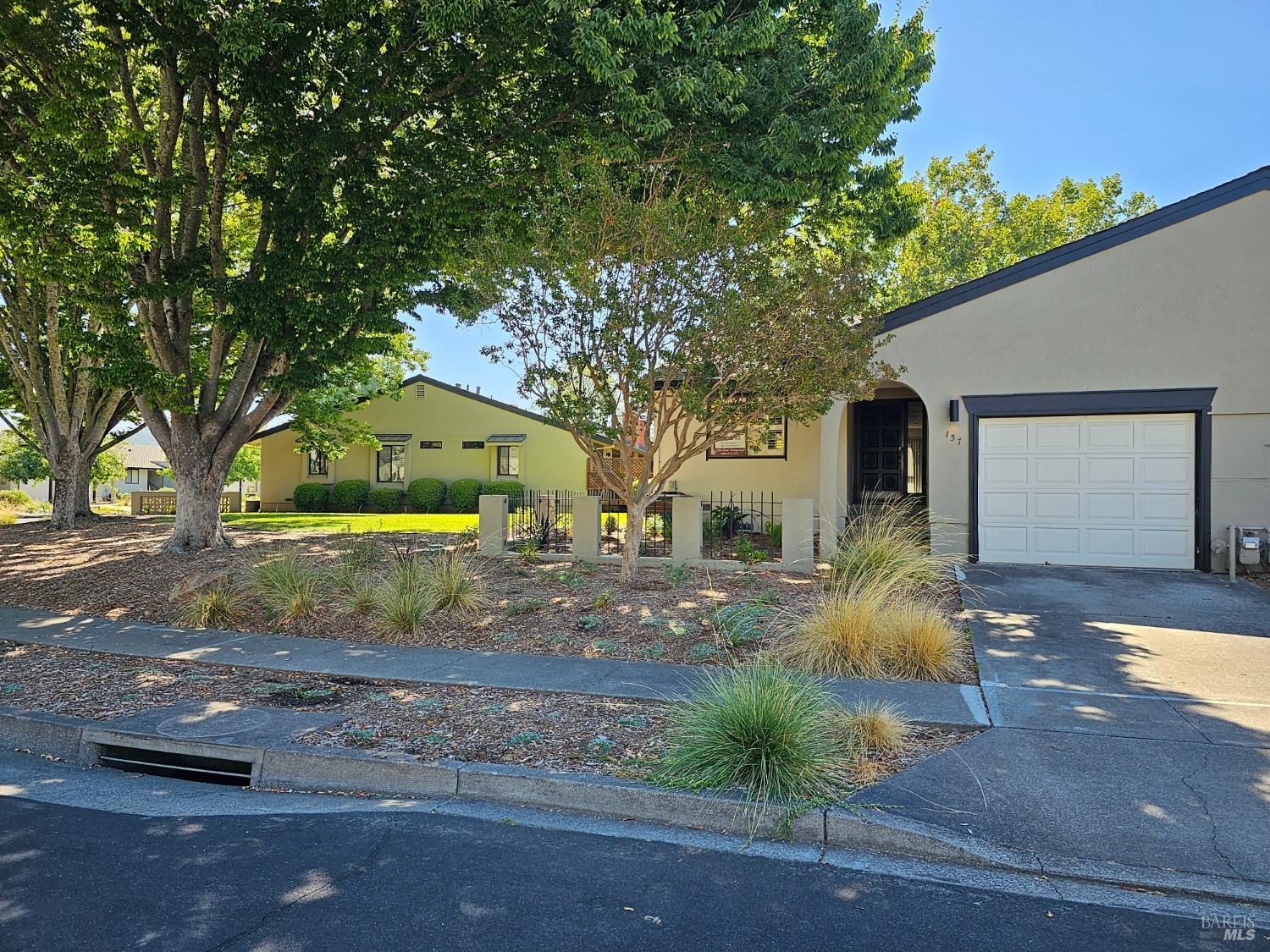 157 Vineyard Cir