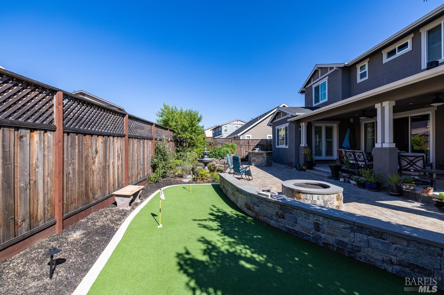 4680 Katie Lee Way