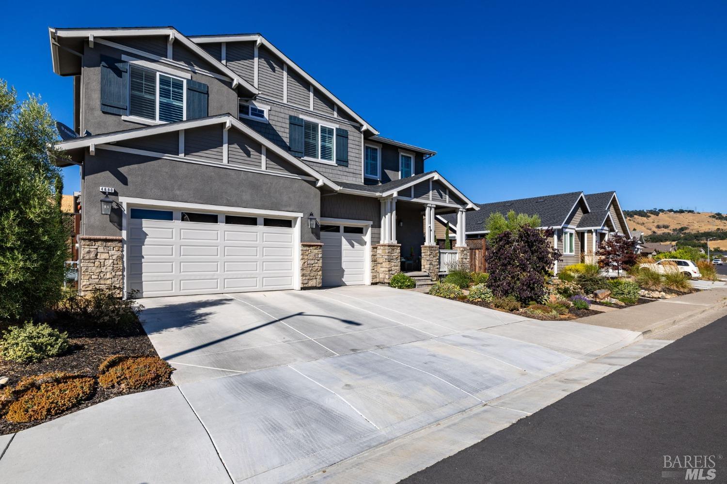 4680 Katie Lee Way