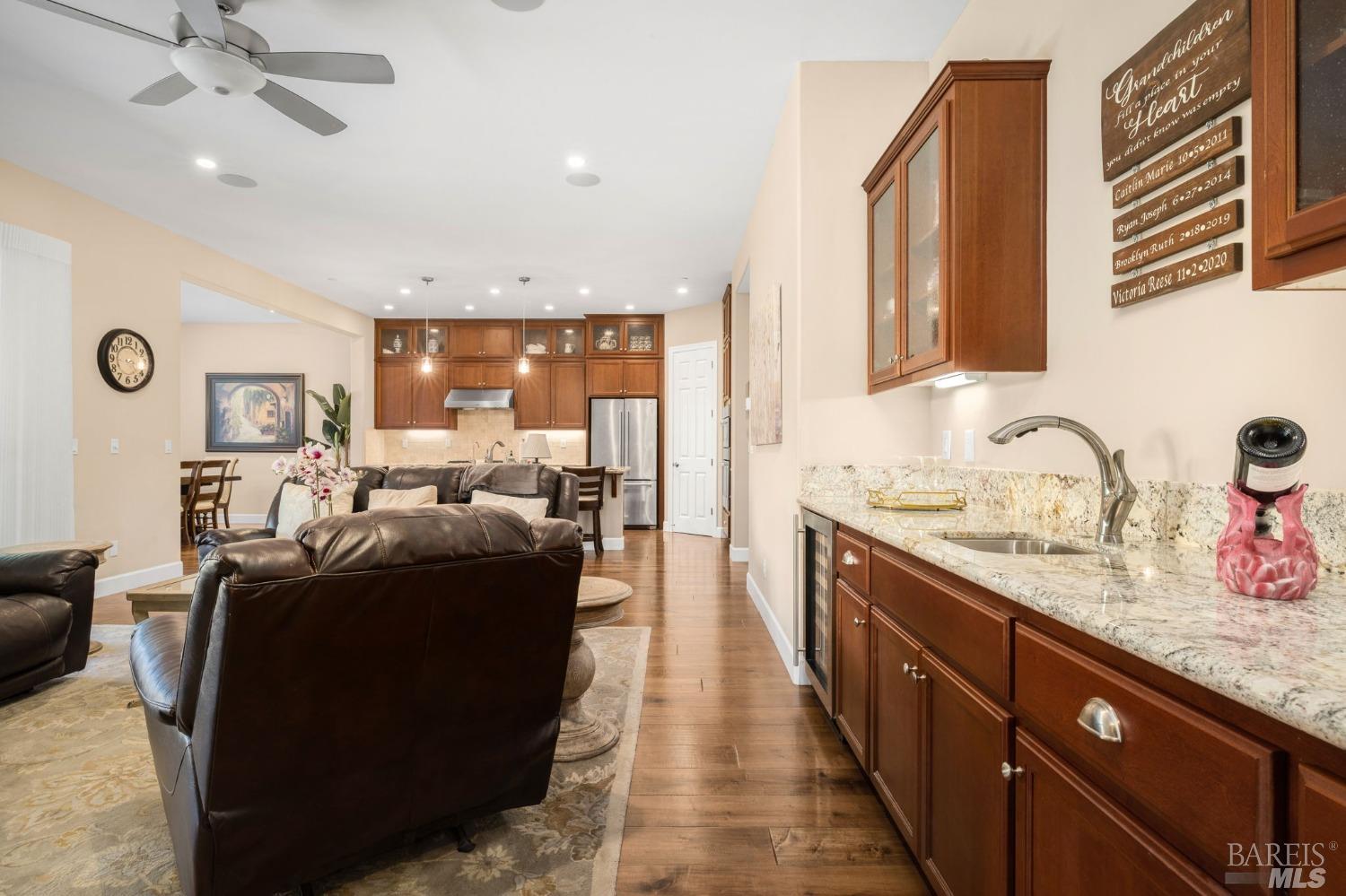 4680 Katie Lee Way