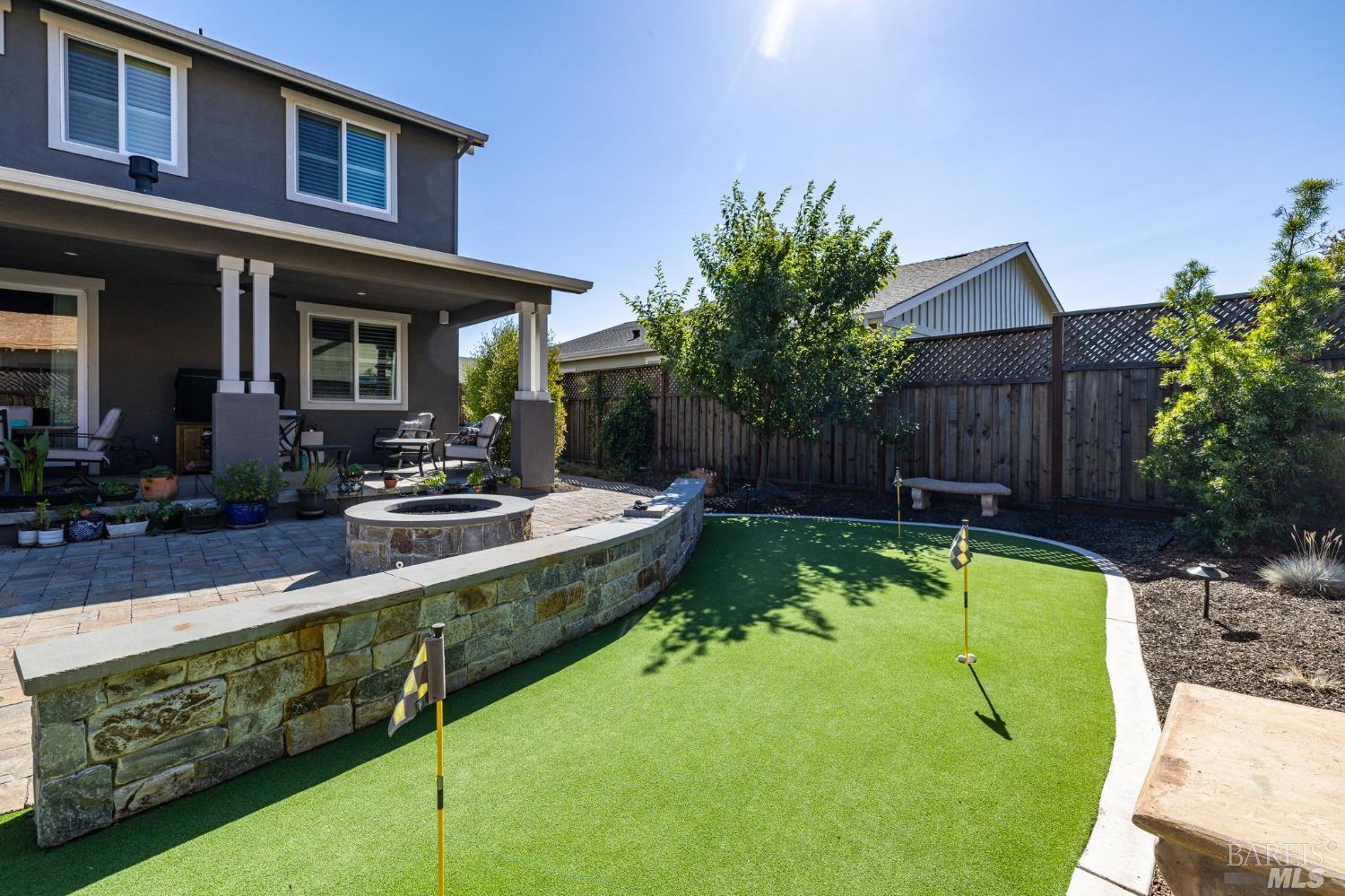 4680 Katie Lee Way