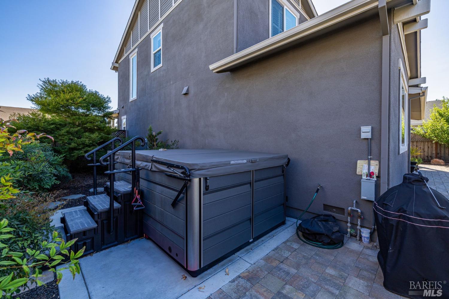 4680 Katie Lee Way