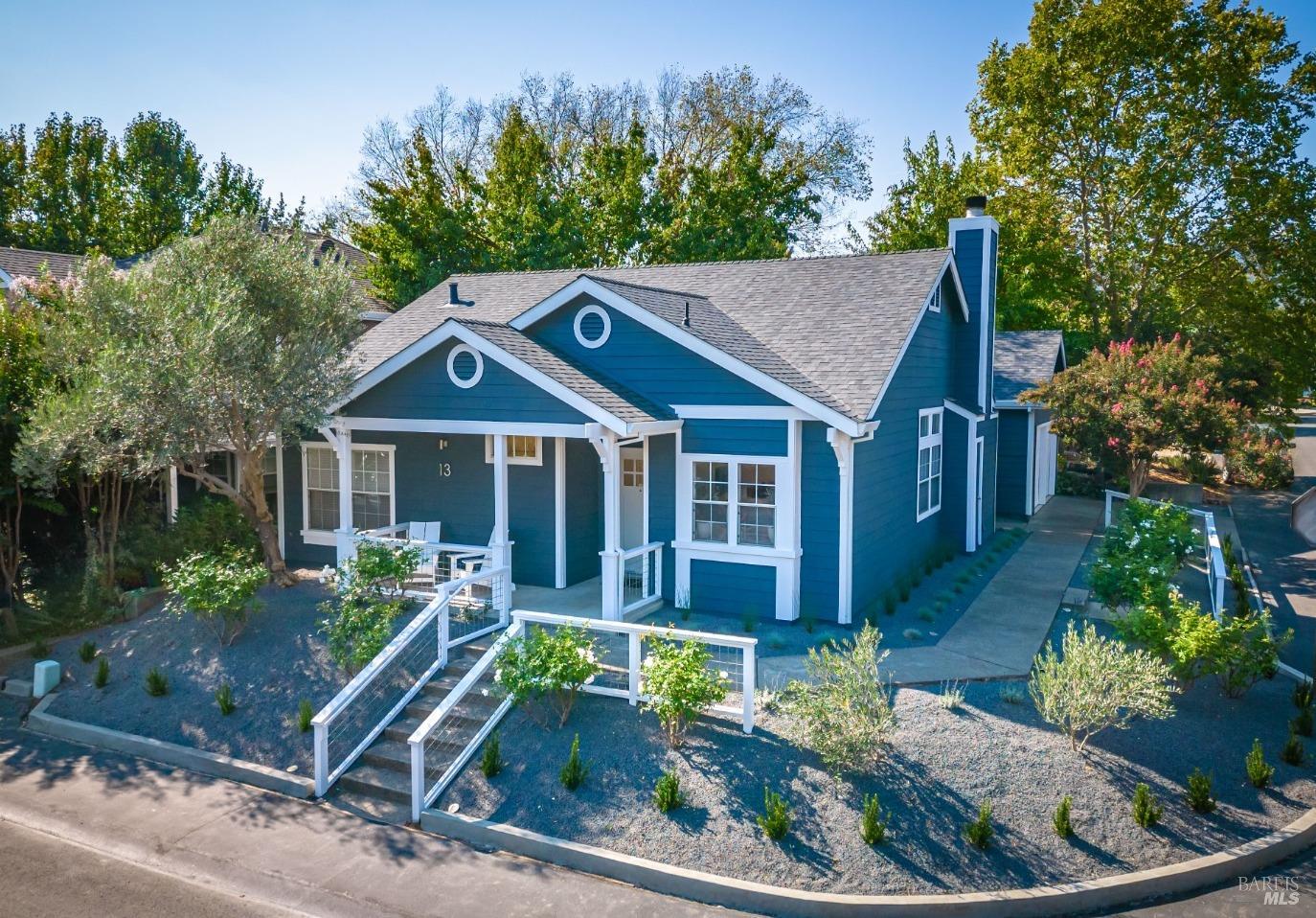 13 Jasmine St