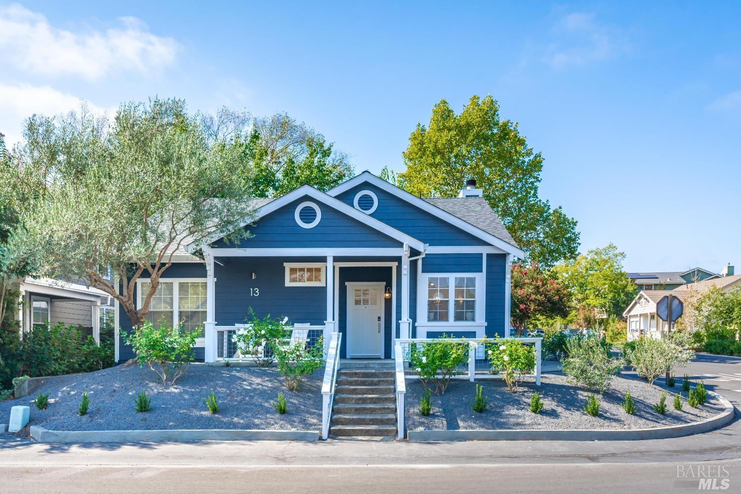 13 Jasmine St
