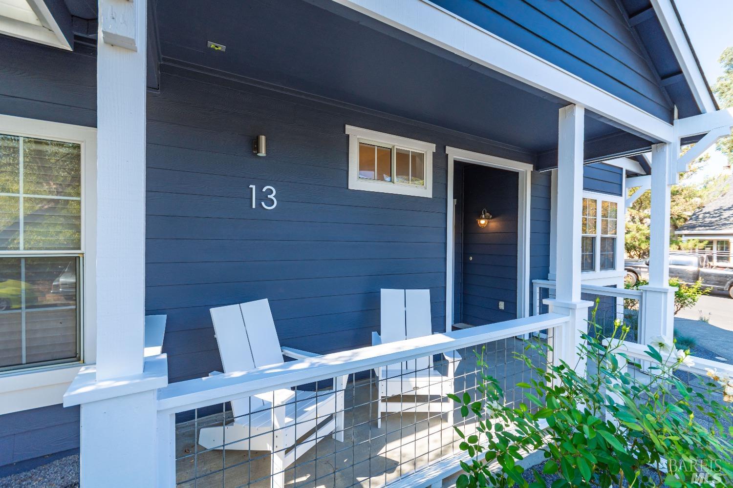 13 Jasmine St