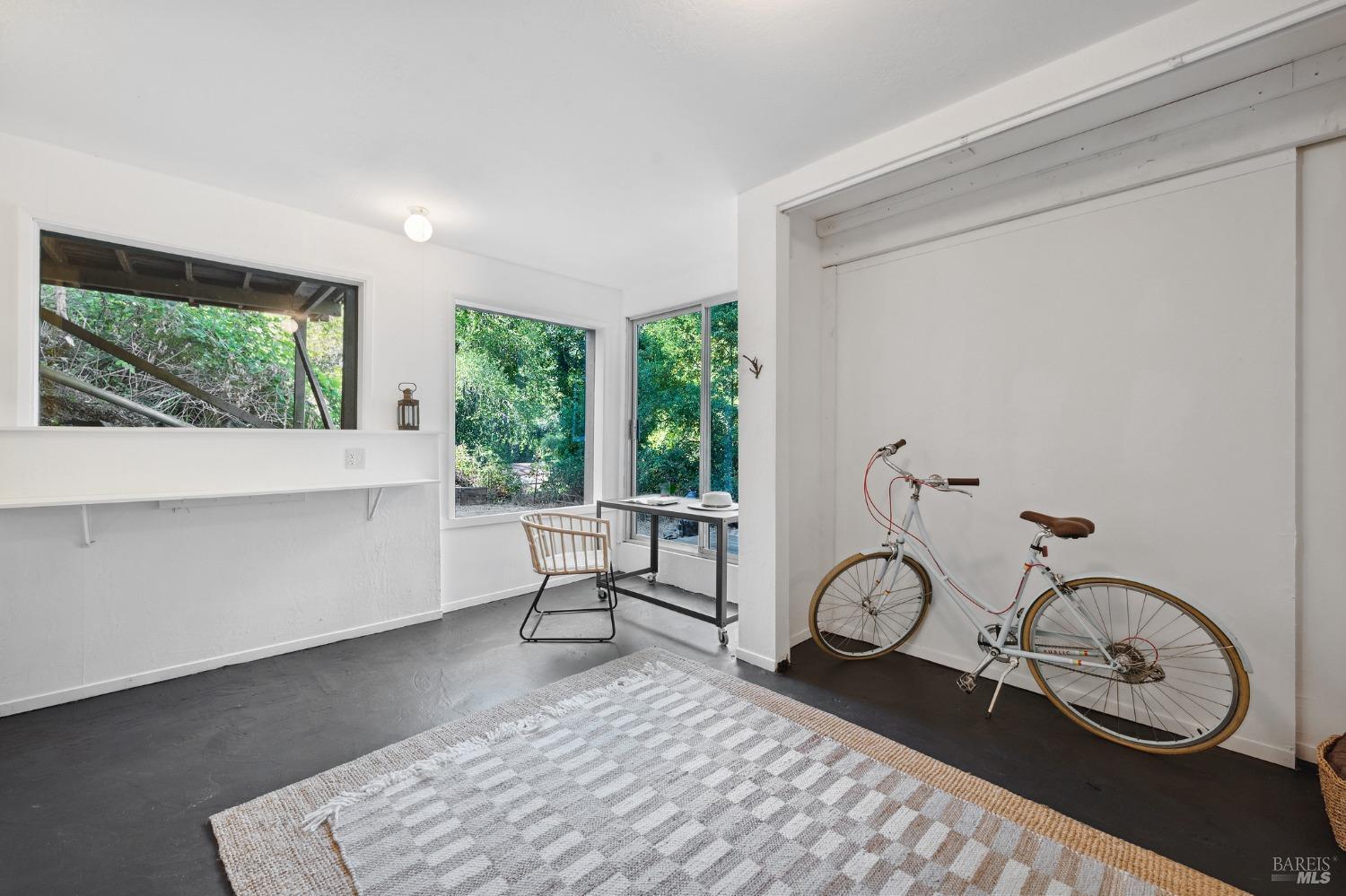 57 Spring Rd
