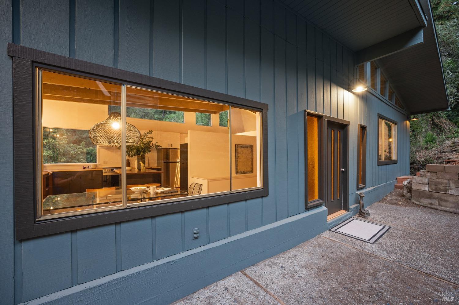 57 Spring Rd