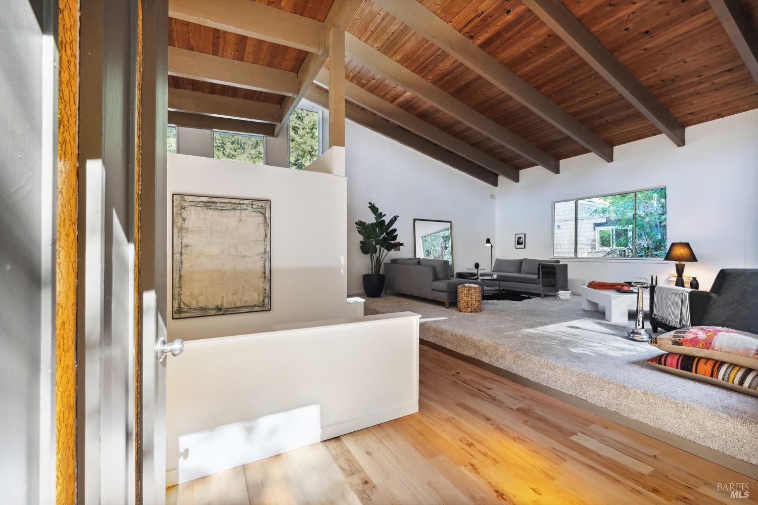 57 Spring Rd