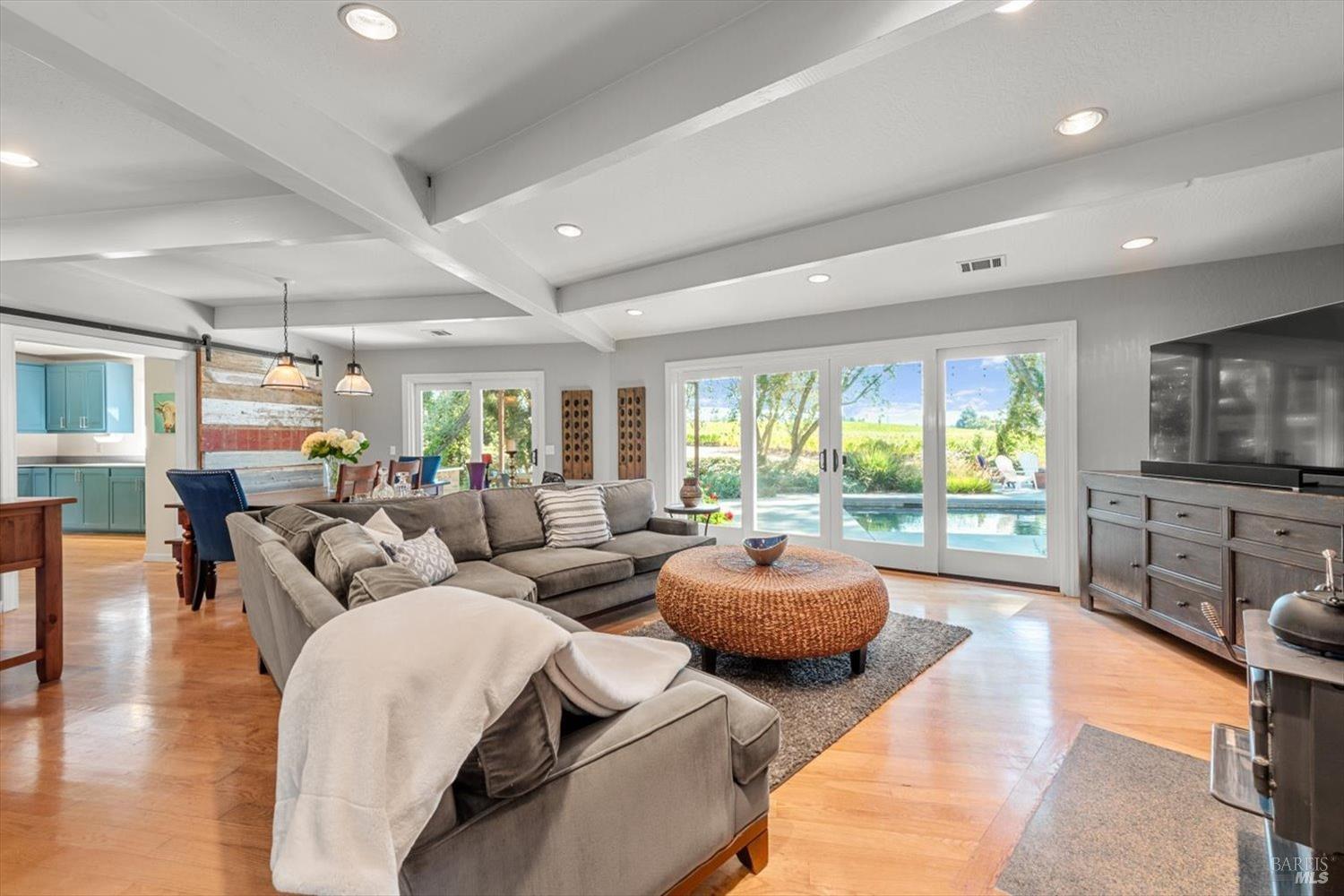 1115 Petra Dr