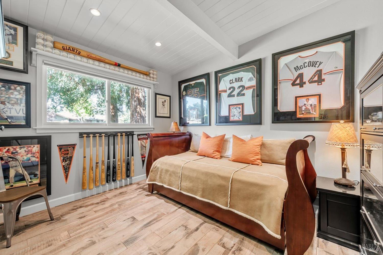 1115 Petra Dr