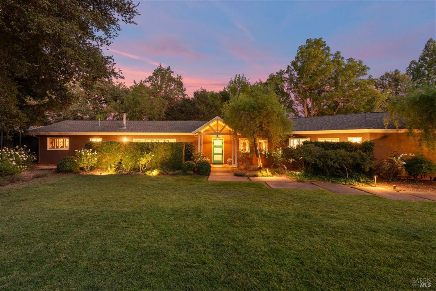 1115 Petra Dr