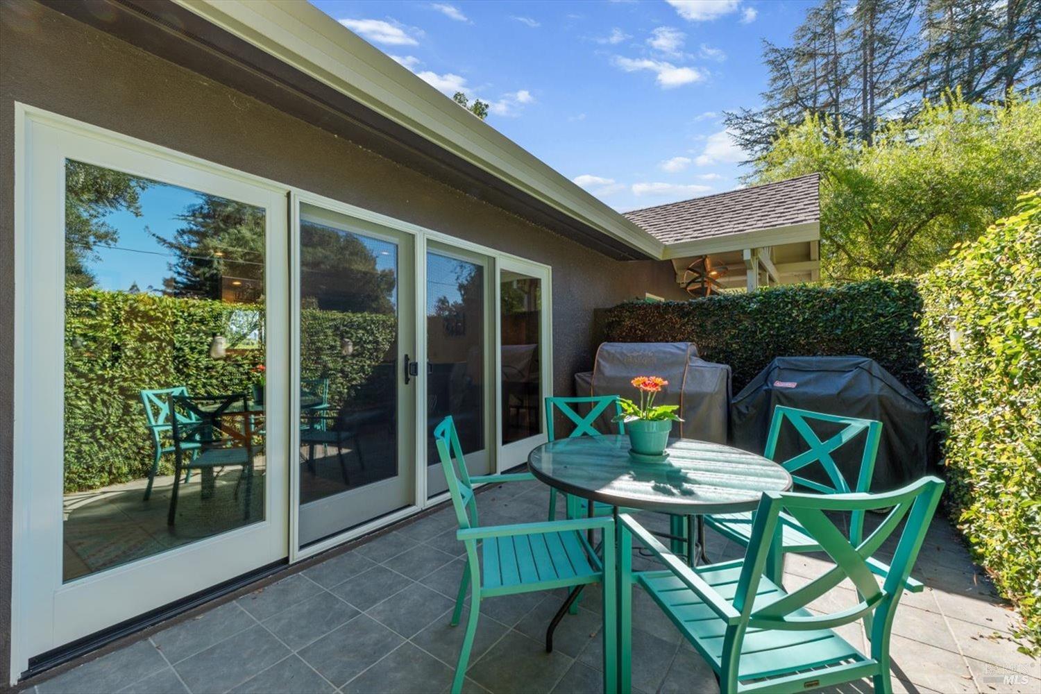 1115 Petra Dr