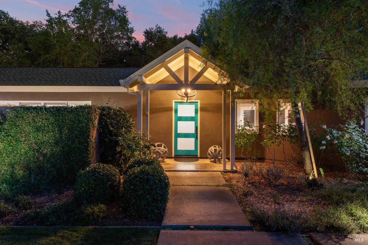 1115 Petra Dr