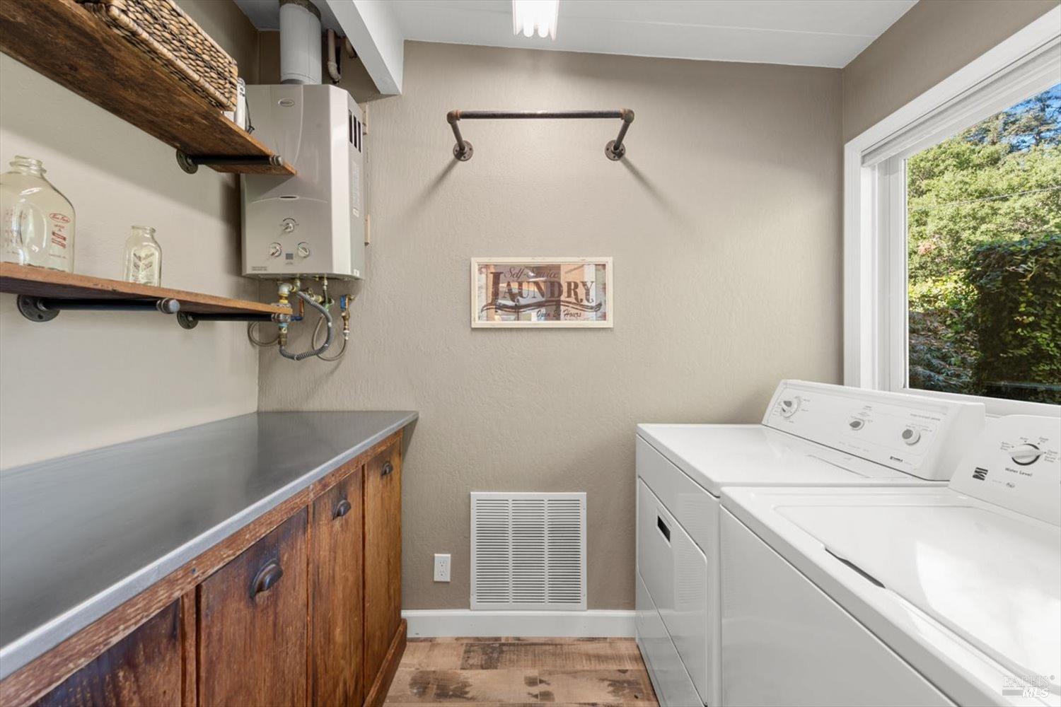 1115 Petra Dr