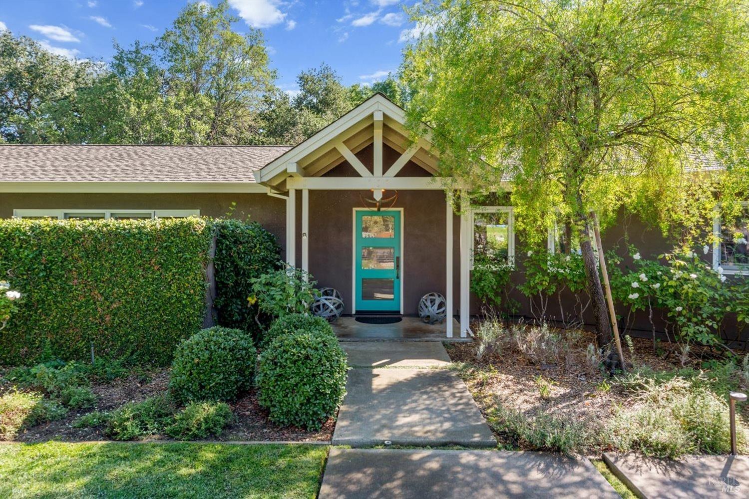 1115 Petra Dr