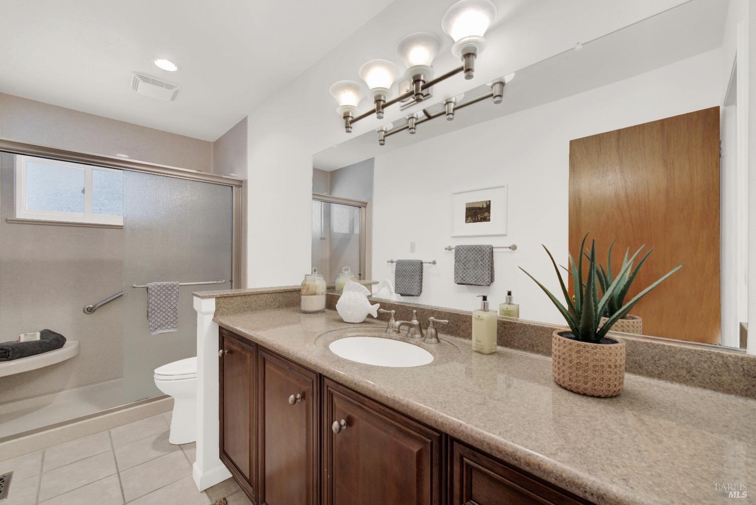 2573 Rollingwood Dr