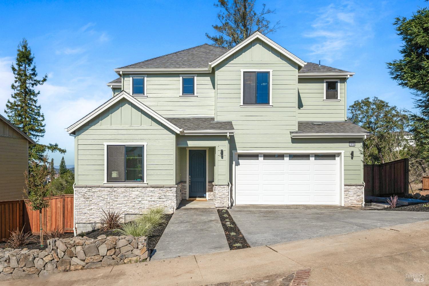 1919 Lyon Ct