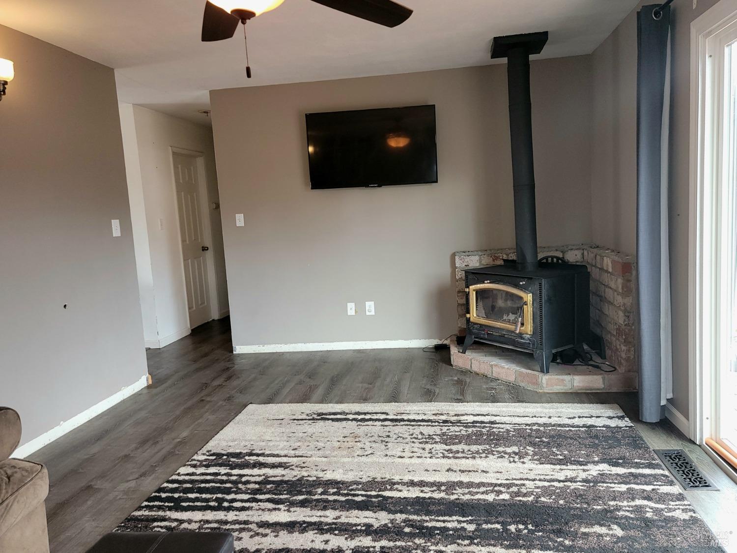 1509 Plumeria Dr