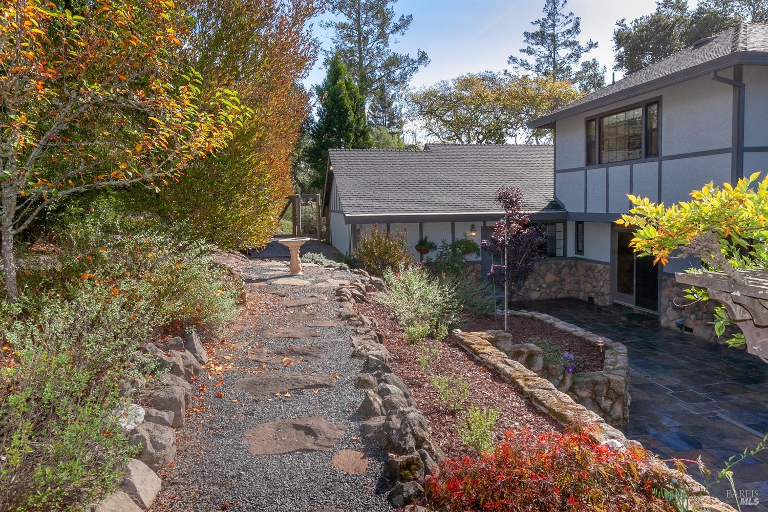 3821 Moss Hollow Ct