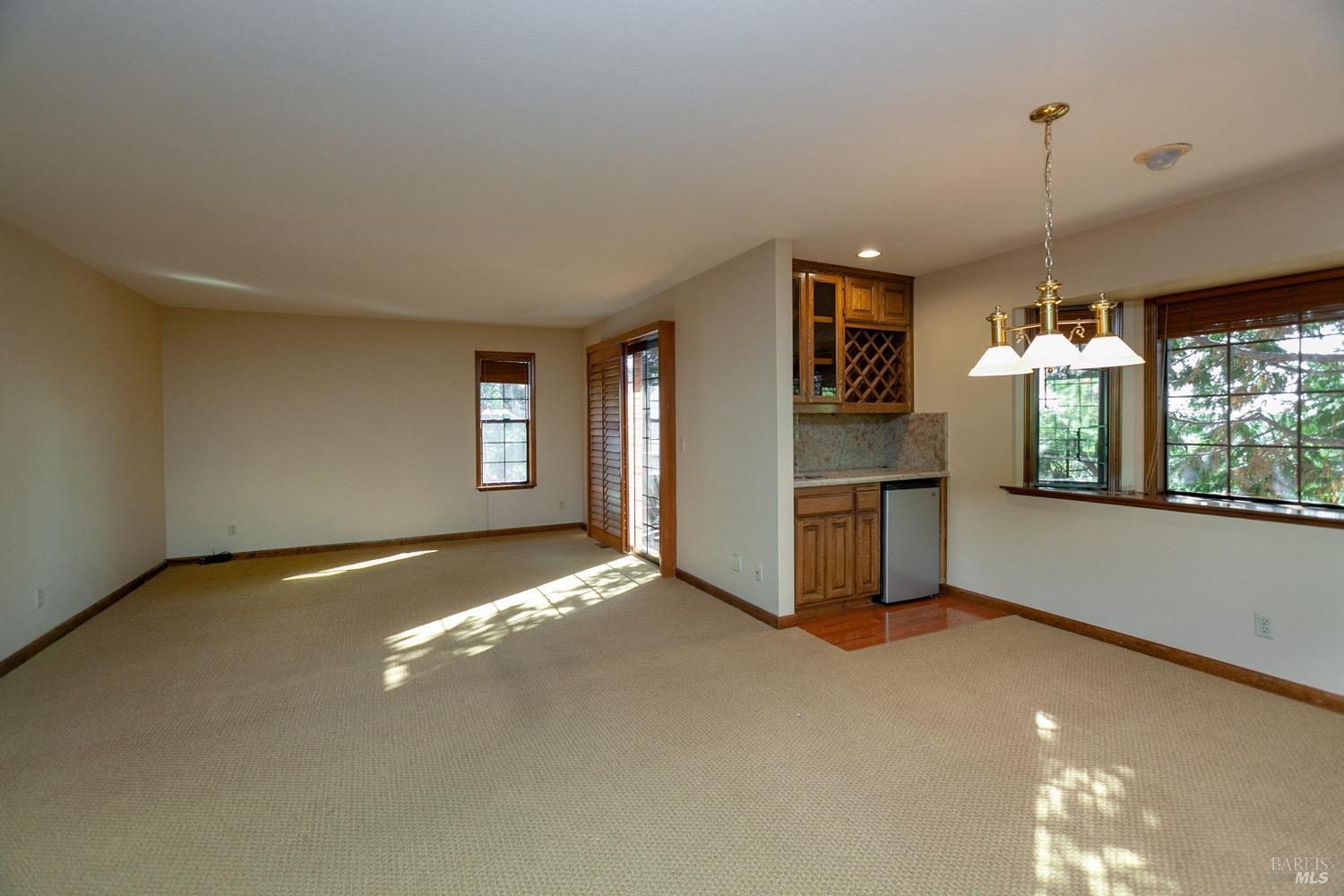3821 Moss Hollow Ct