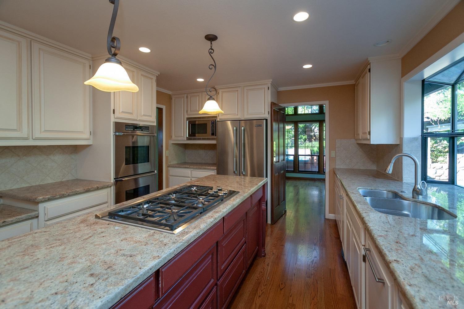 3821 Moss Hollow Ct