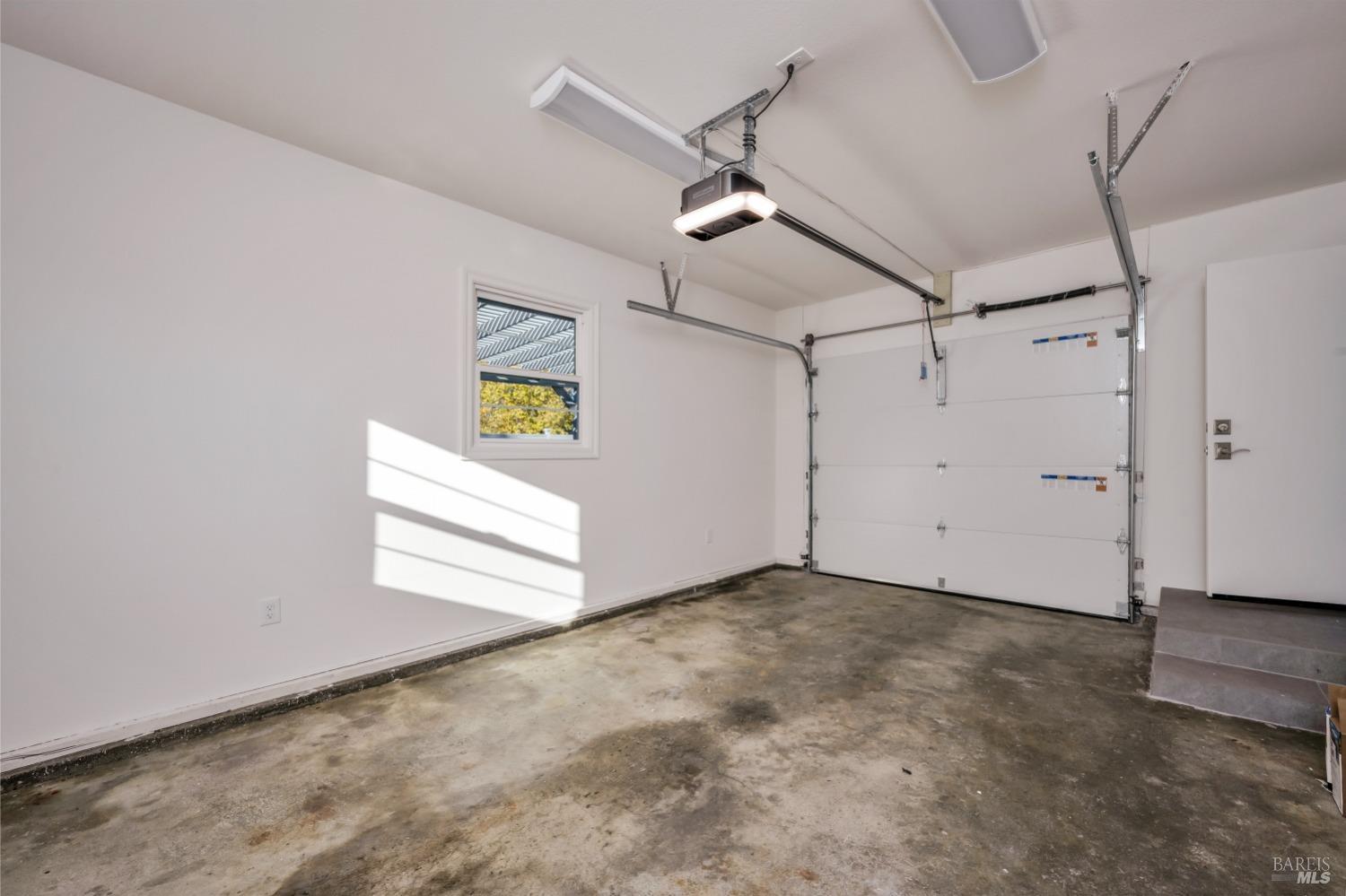 163 California Ave