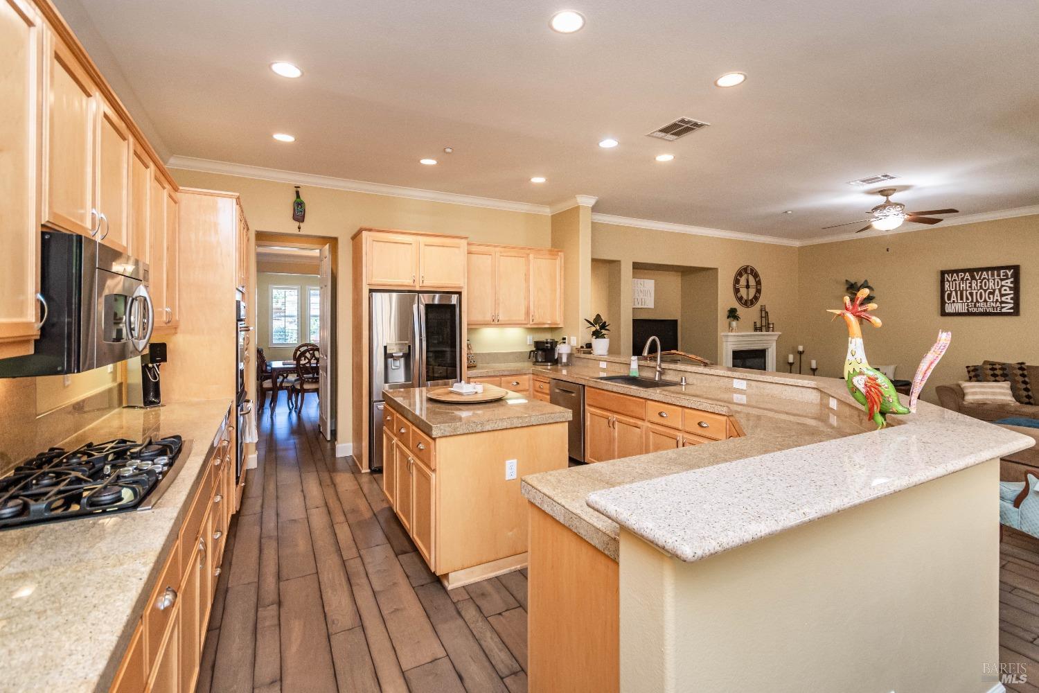 15 Catania Ct