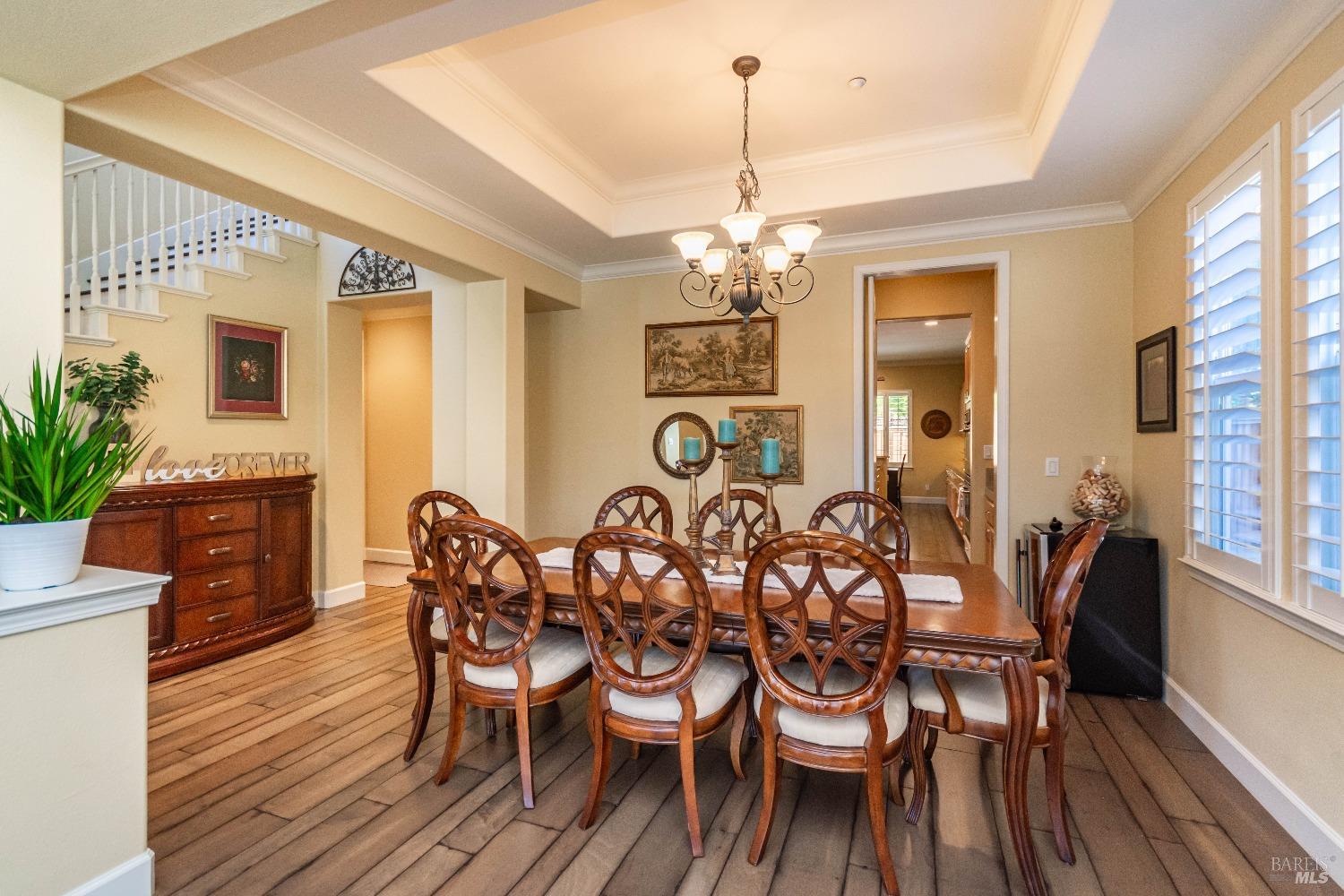 15 Catania Ct