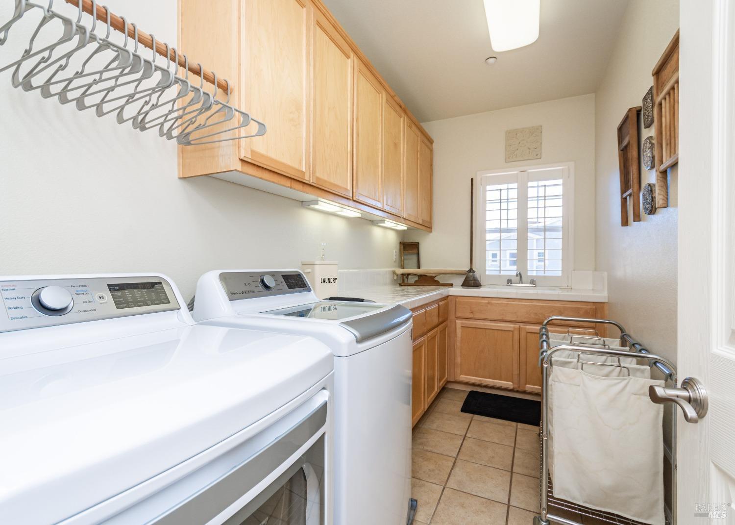 15 Catania Ct