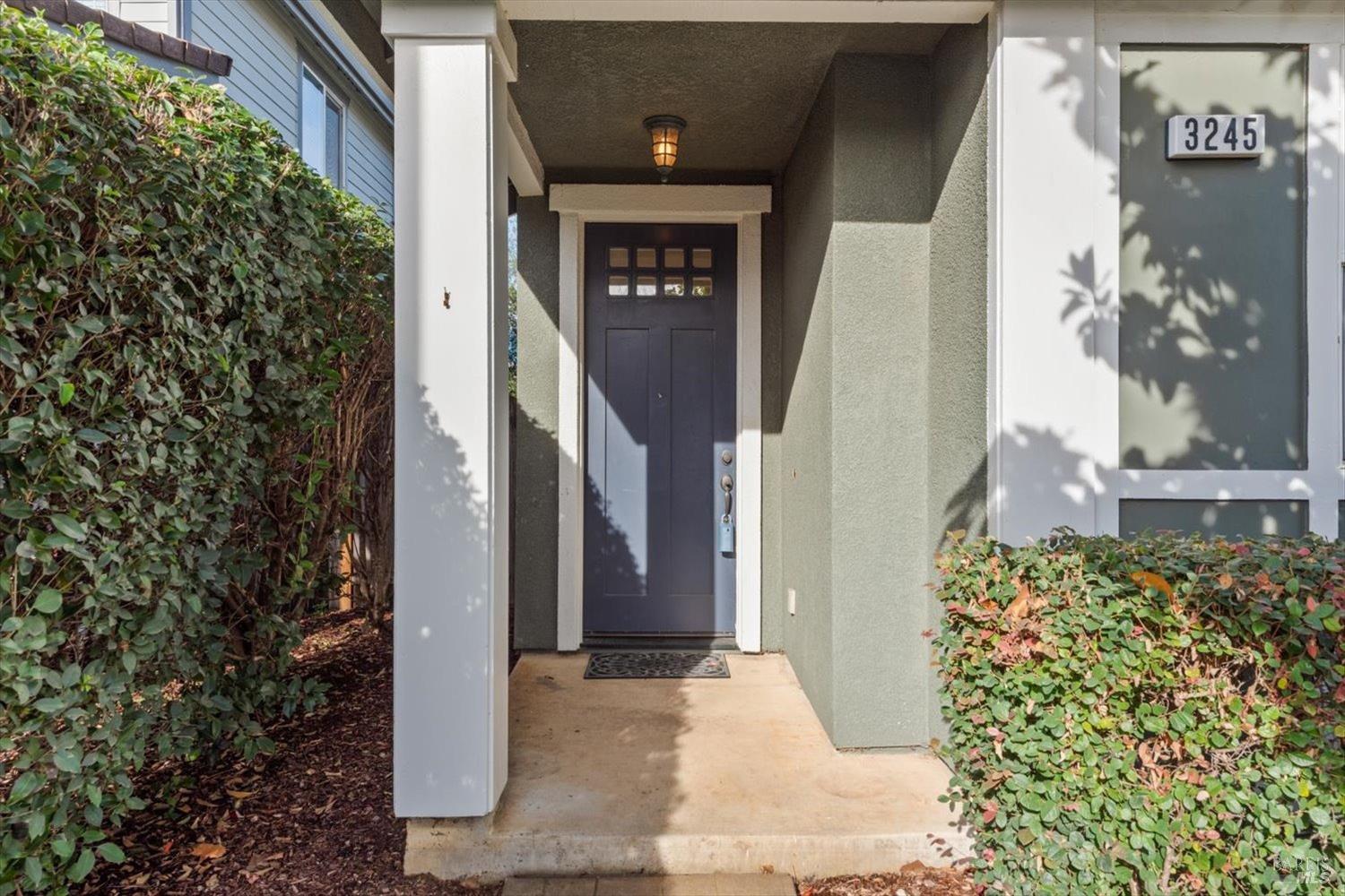 3245 Von Uhlit Ranch Rd