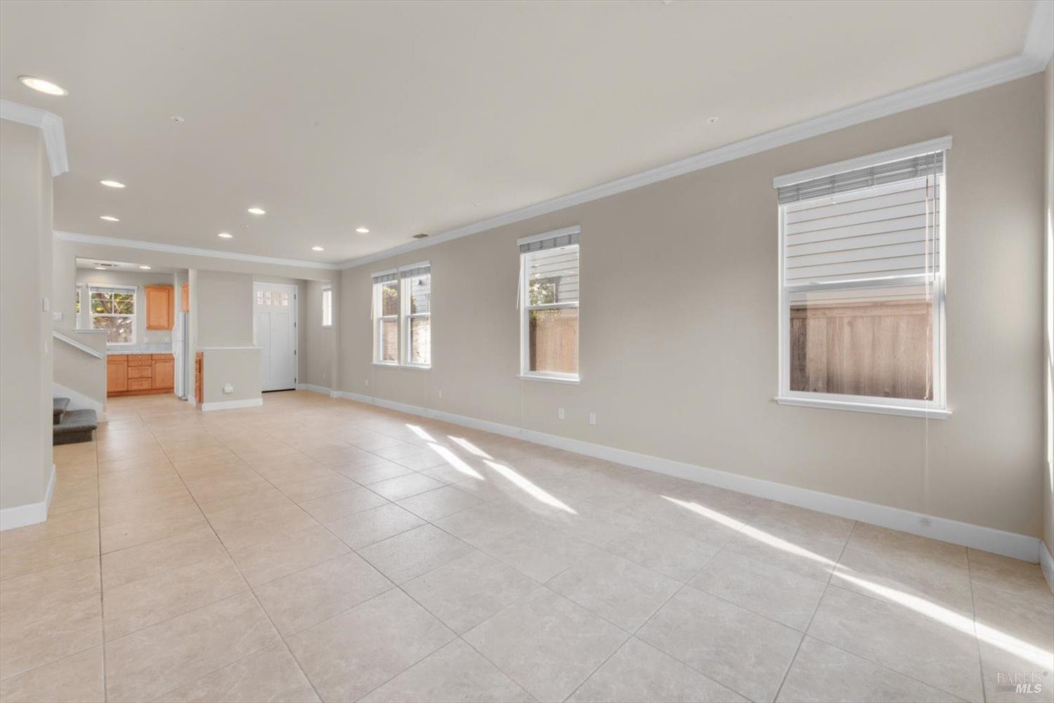 3245 Von Uhlit Ranch Rd