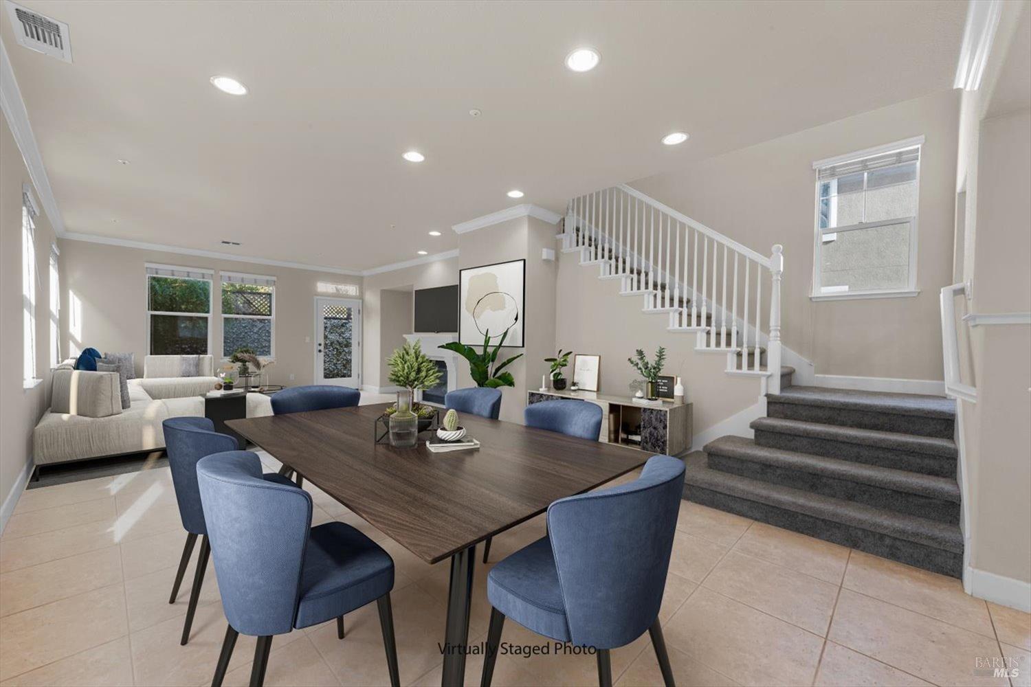 3245 Von Uhlit Ranch Rd