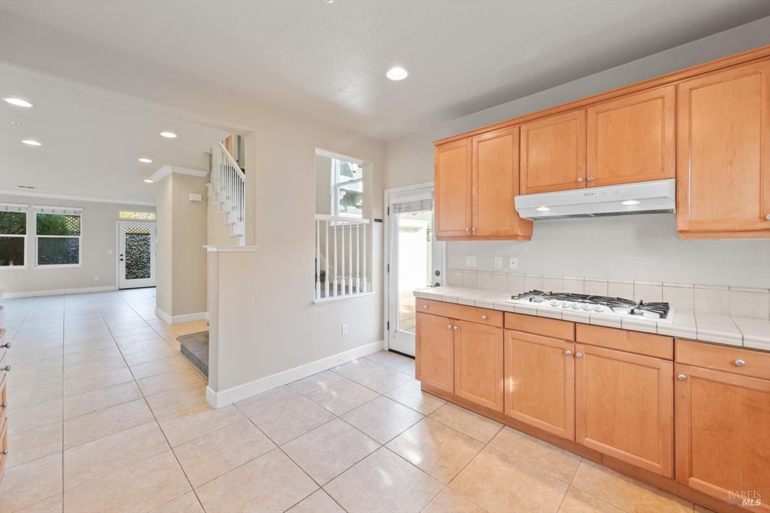 3245 Von Uhlit Ranch Rd