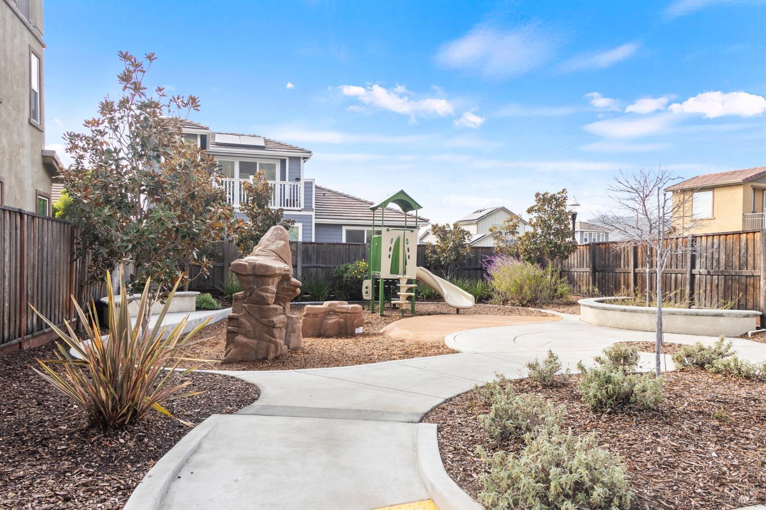 4467 Bahama Way