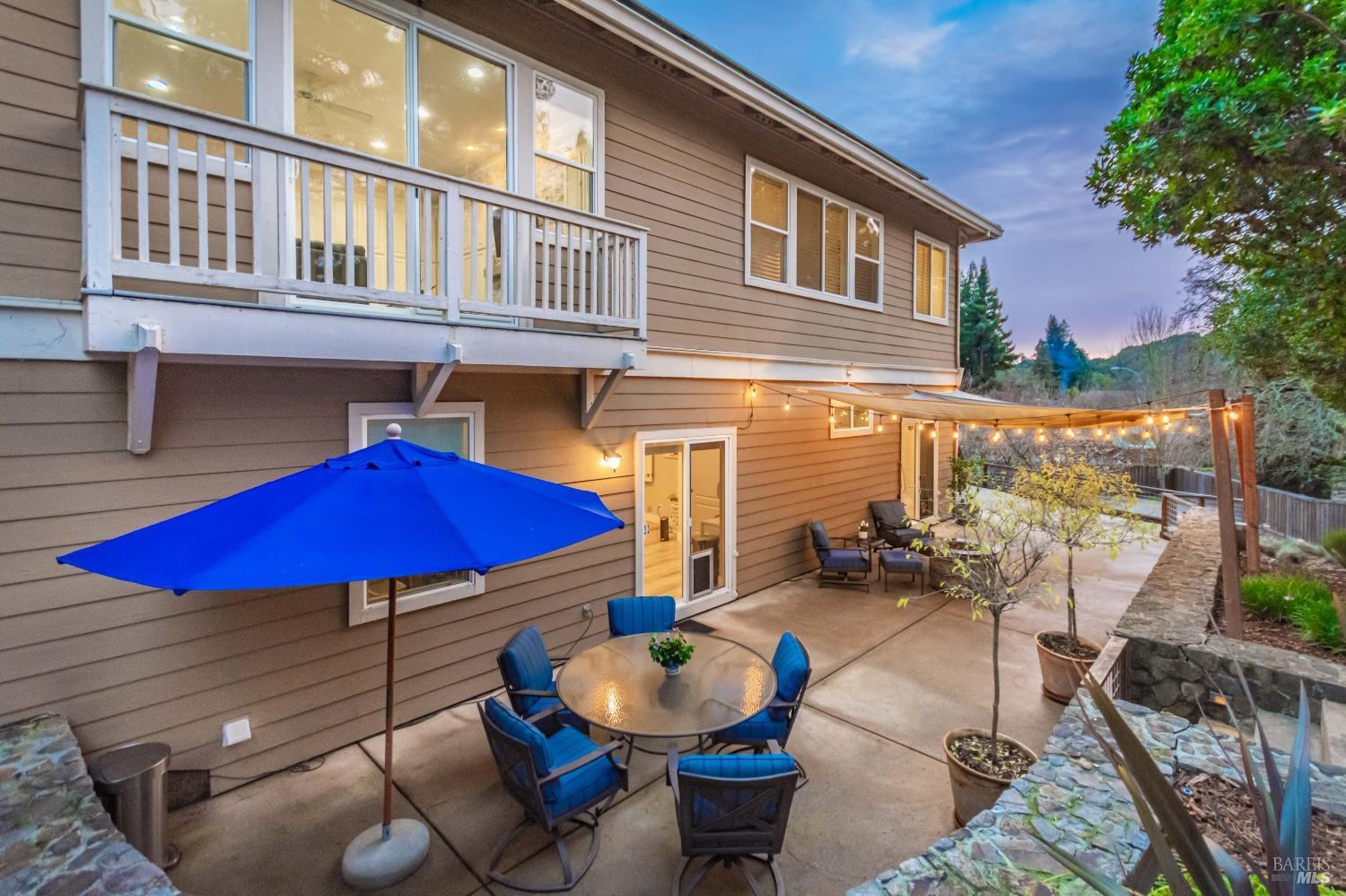 1109 Scenic Pl