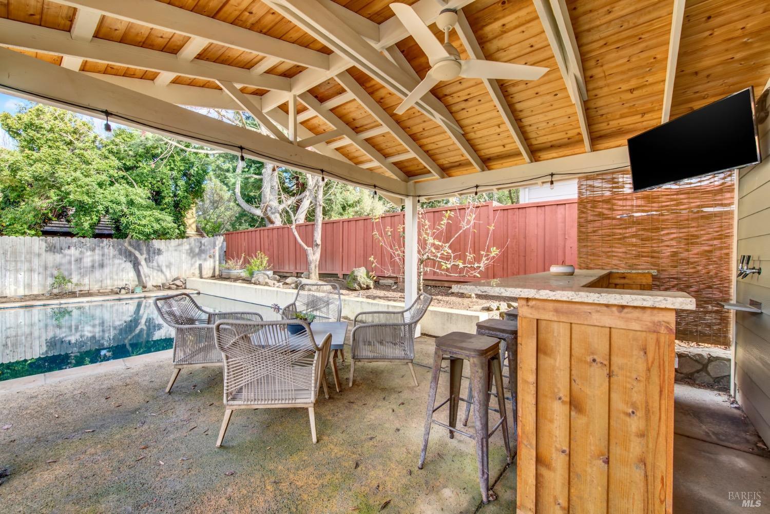 3360 Linda Mesa Way