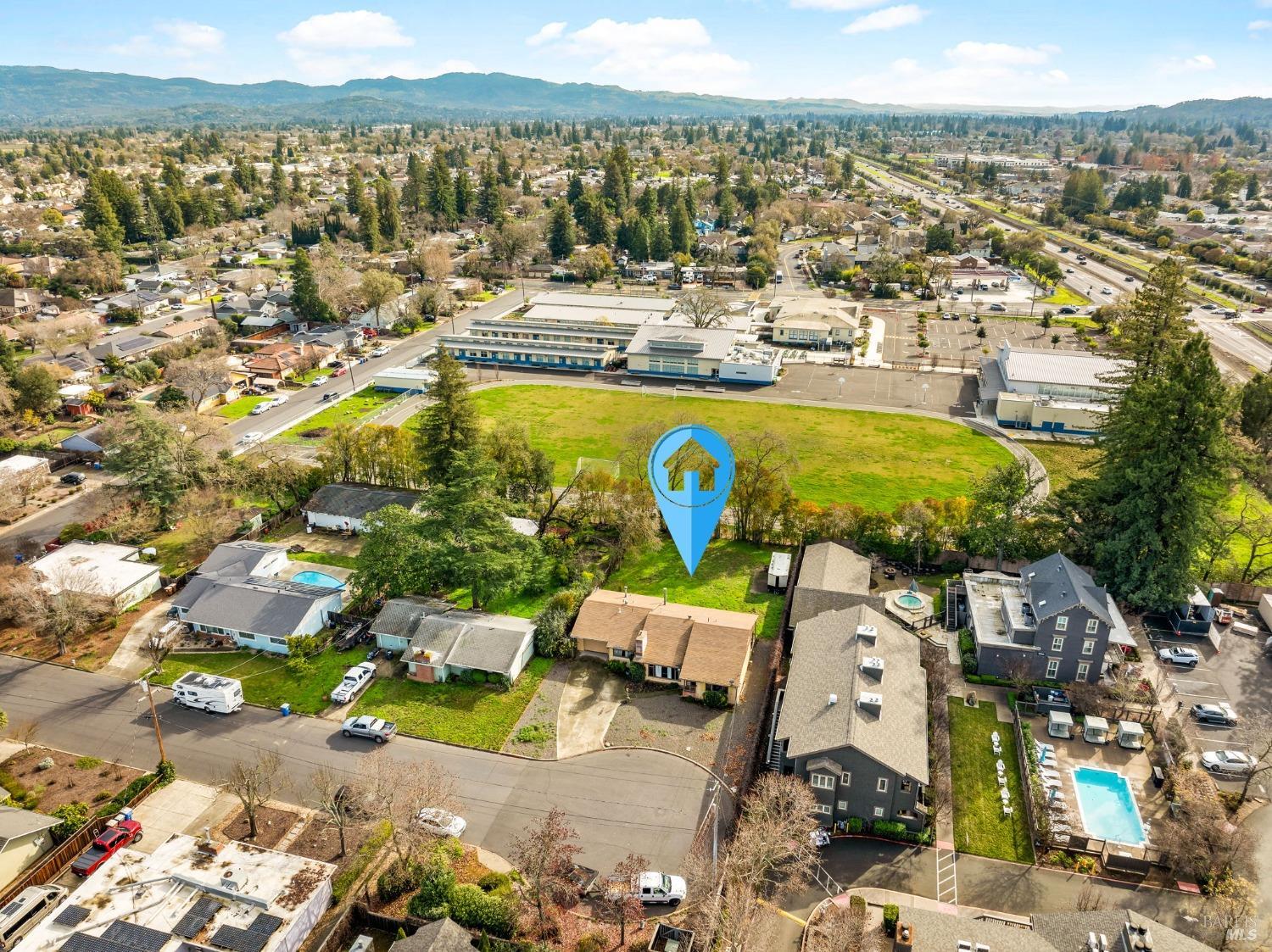 1021 Bella Dr