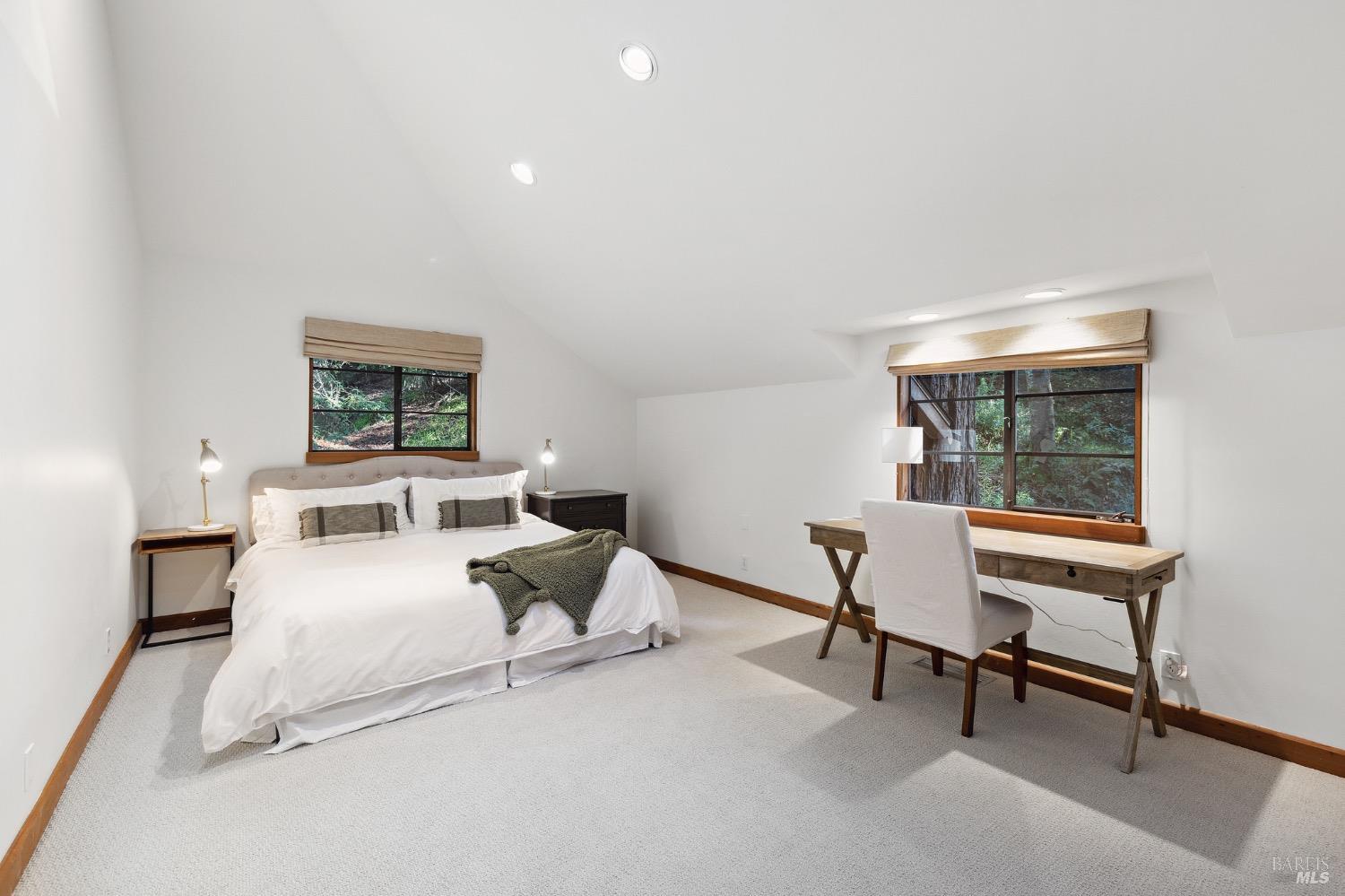 224 Cascade Dr