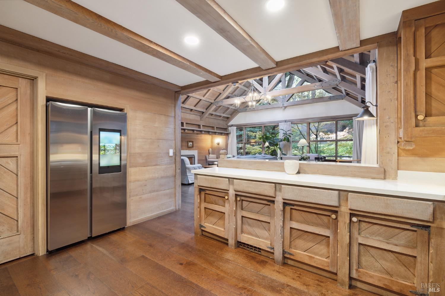 224 Cascade Dr