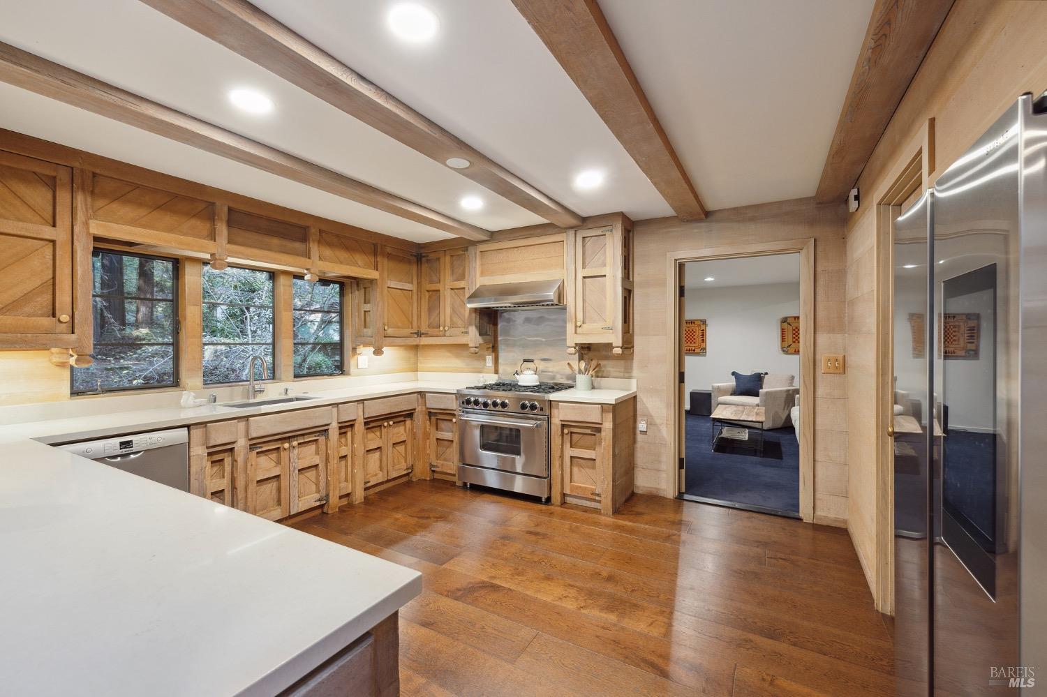 224 Cascade Dr