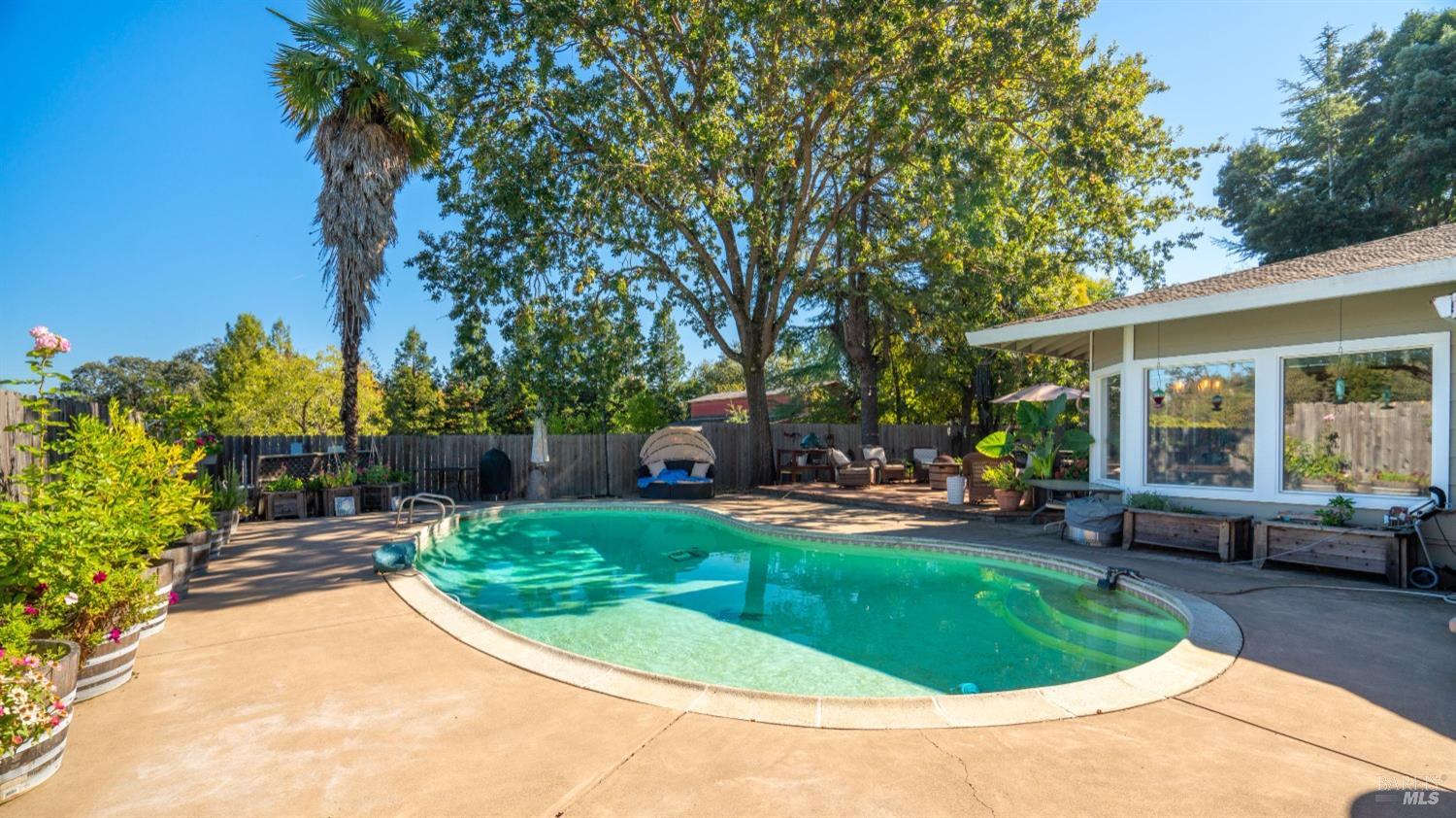 380 Piezzi Rd