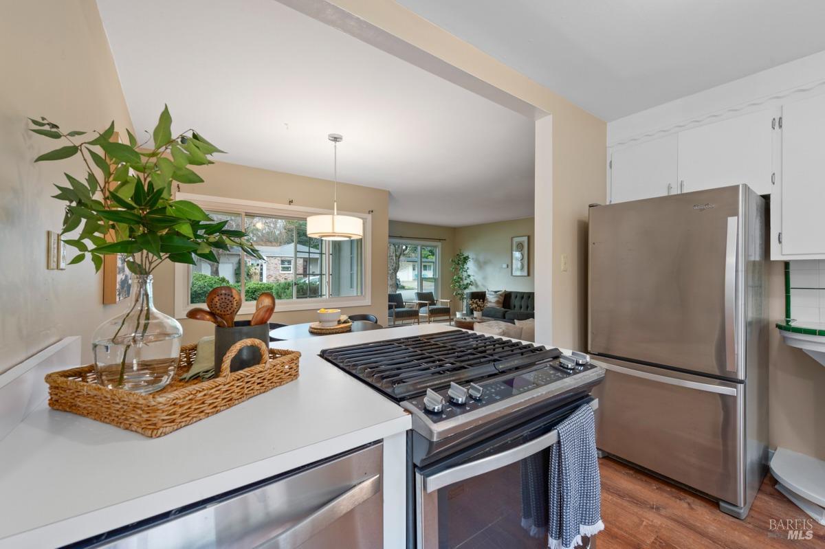 2628 Claremont Dr