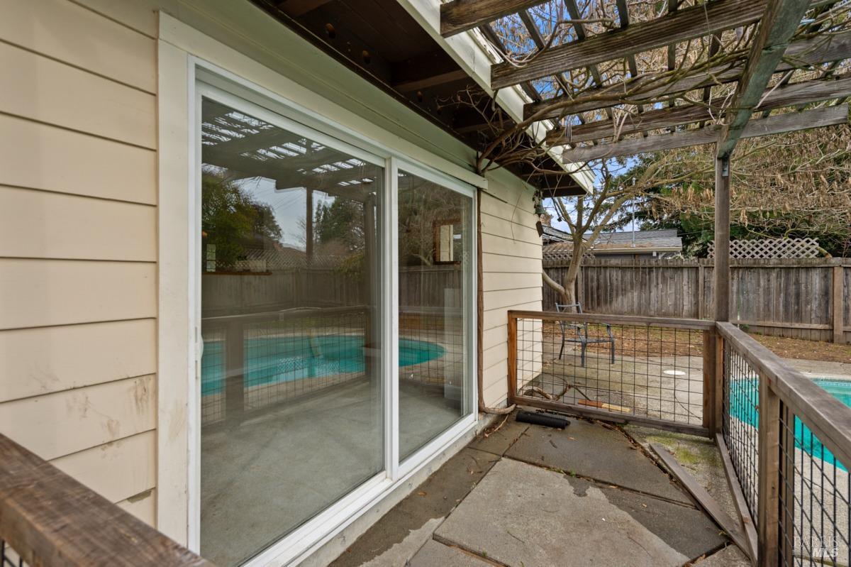 2636 Claremont Dr