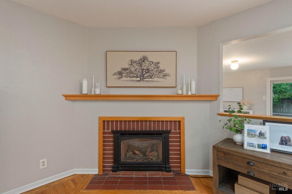 2636 Claremont Dr