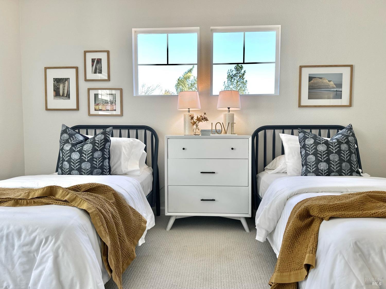 27 Presidio Dr
