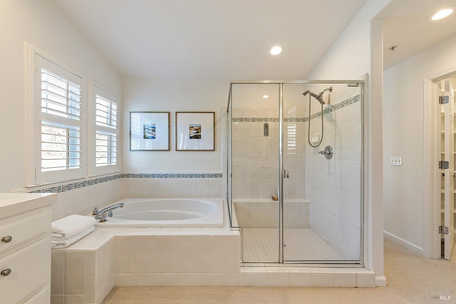 27 Presidio Dr